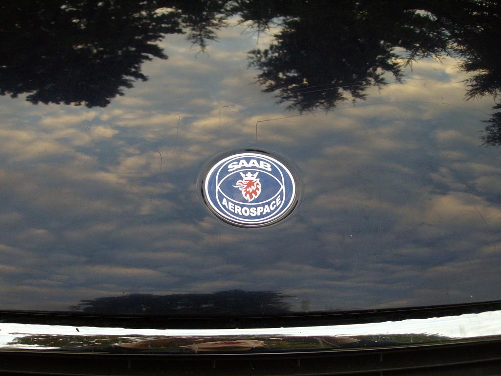 saab-embleem.JPG