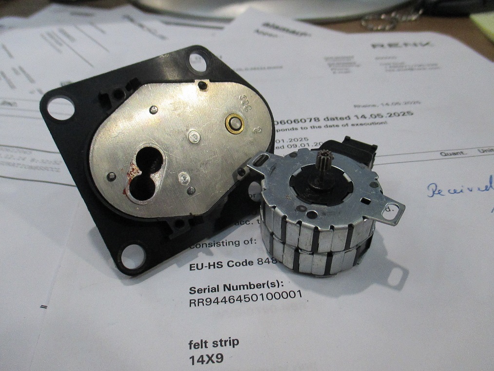 steppingmotor 004.JPG