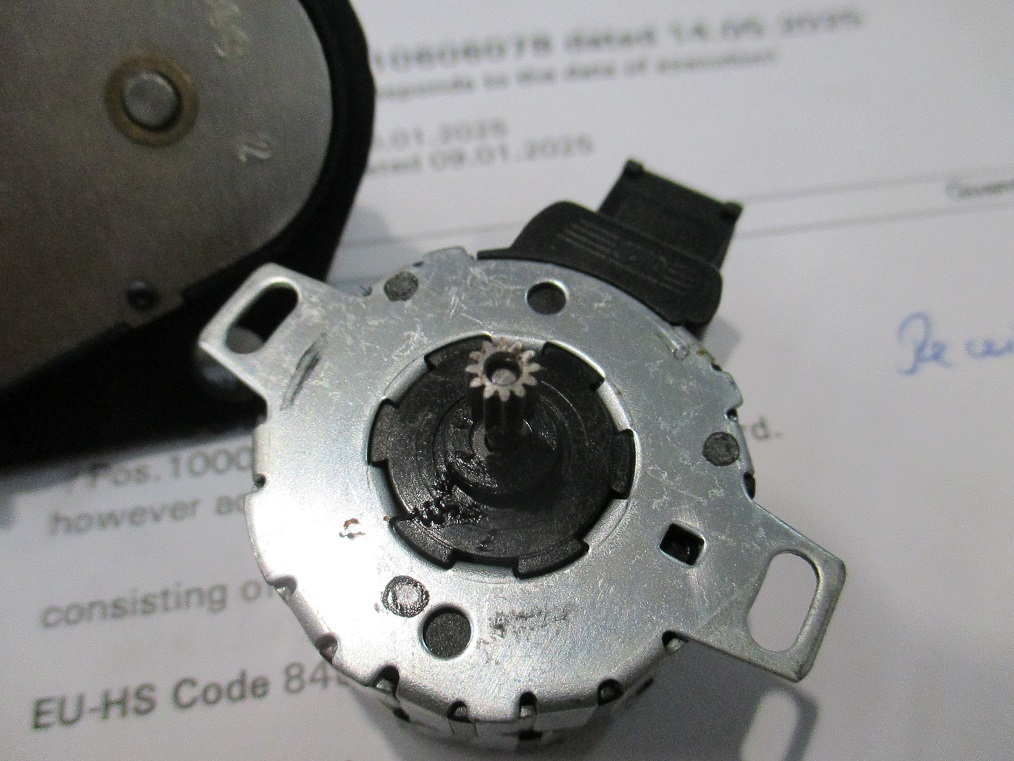 steppingmotor 007.JPG