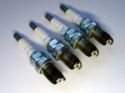 Saab_plugs.jpg